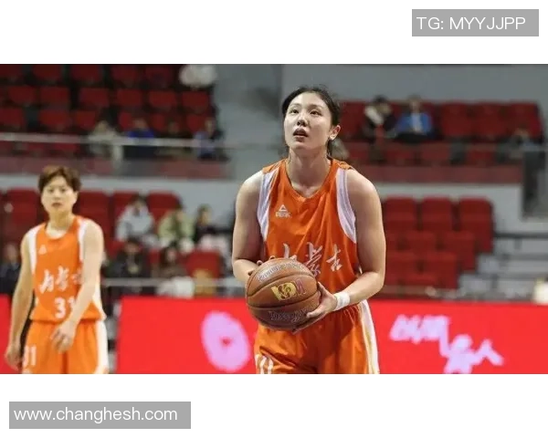 内蒙古女篮迎战上海队力争主场胜利展现强大实力