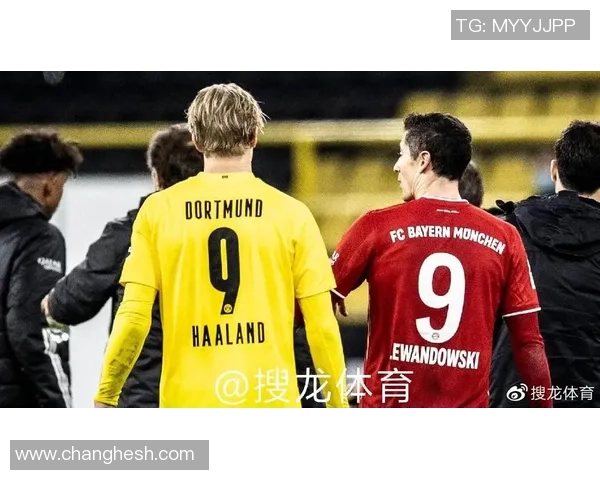 莱万重返德甲与旧主交锋拜仁球迷怒斥其忘恩负义 莱万重返德甲与旧主交锋拜仁球迷怒斥其忘恩负义